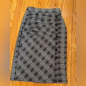 Plaid Black and White Button Skirt